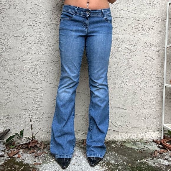 Y2k Lei Flare Jeans - Picture 7 of 10